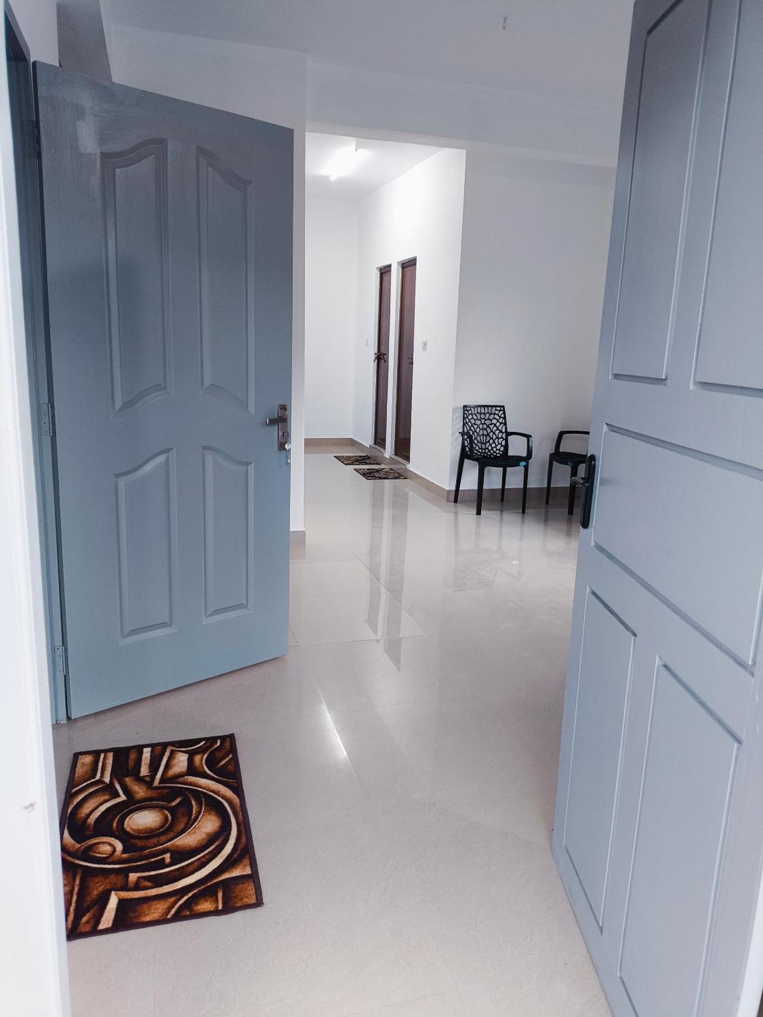 Hostel Stayzo Kochi ภายนอก รูปภาพ