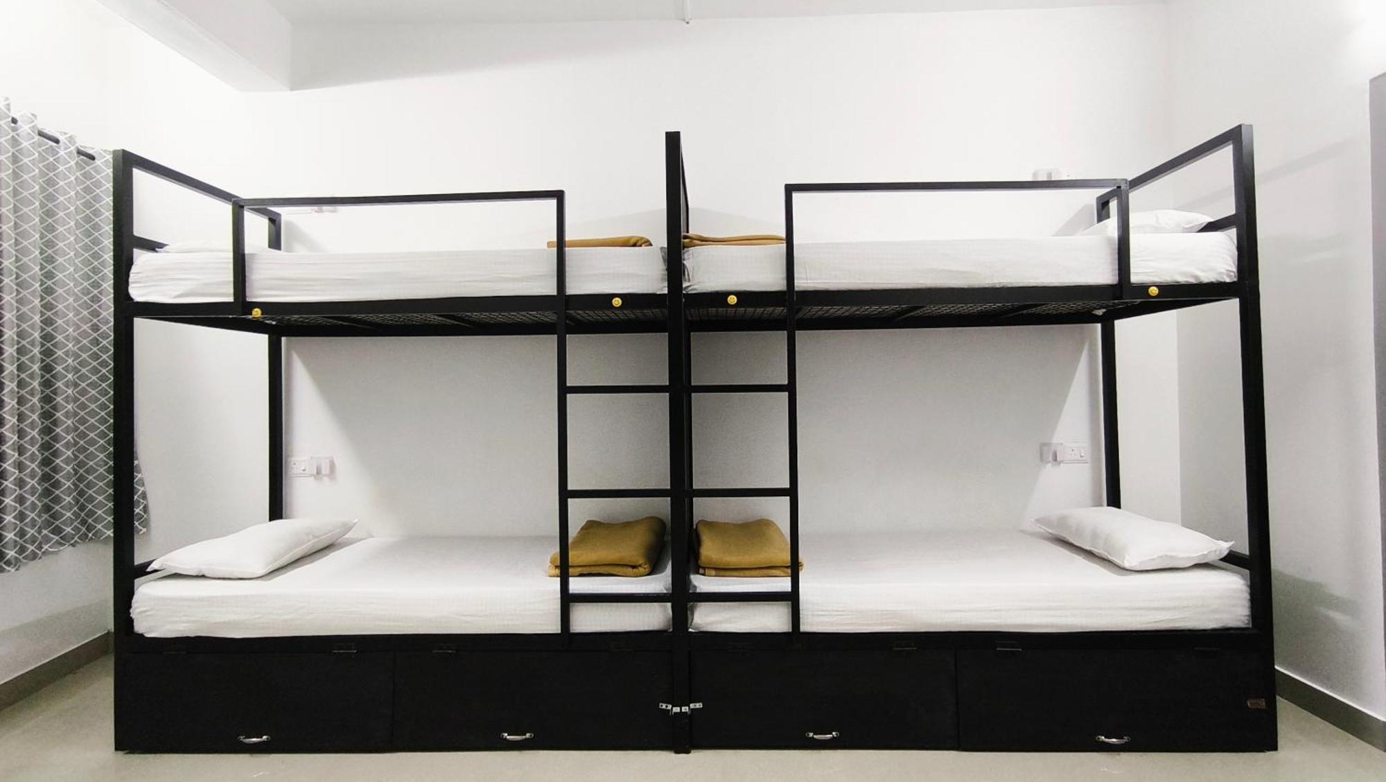 Hostel Stayzo Kochi ภายนอก รูปภาพ